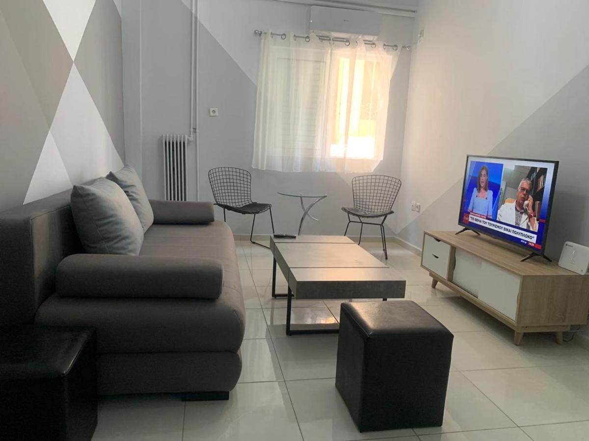 Renovated And Cool Flat In Ideal Location Lejlighed Athen Eksteriør billede